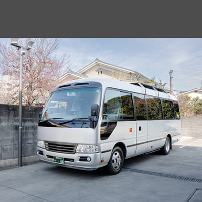 ロケバス車内イメージ｜BusTypeD