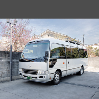 ロケバス車内イメージ｜BusTypeG